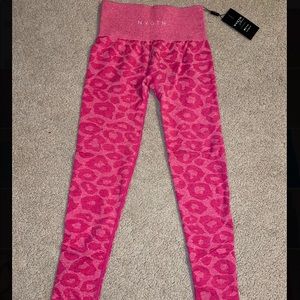 NEW! NVGTN Pink Cheetah Legging